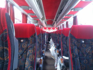 saubere und moderne Busse in Tbilisi mieten